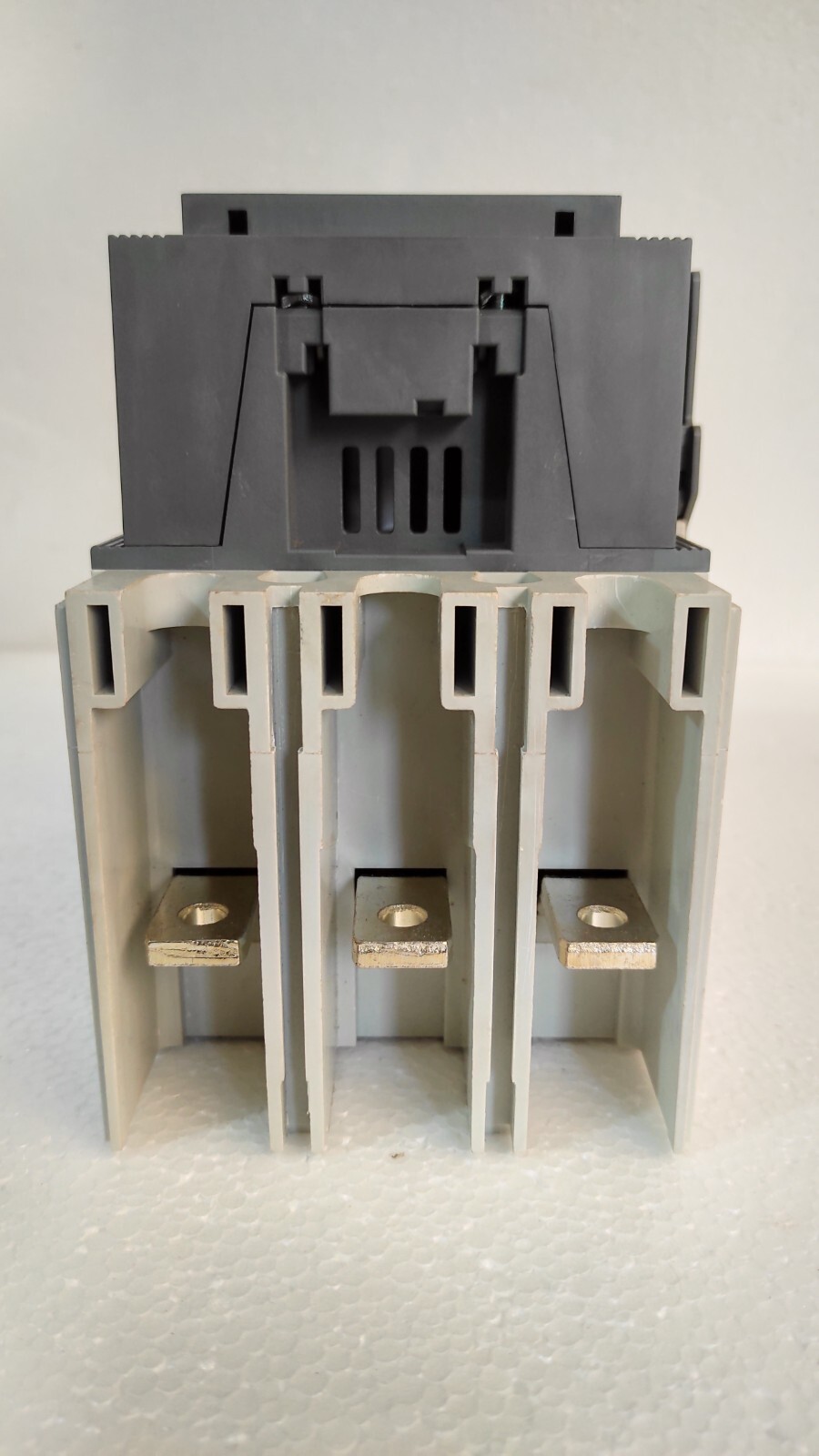 admin/uploads/uploads/ABB A145-30-11-84 CONTACTOR_13.webp